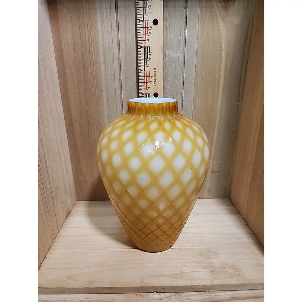 Antique Victorian Amber Cased Milk Glass Honeycomb Quilted Optic Vase 6" - Picture 4 of 16